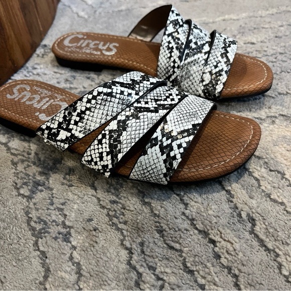 SAM EDELMAN Circus Brianna Snake Print Sandals Size 8 - Picture 4 of 7